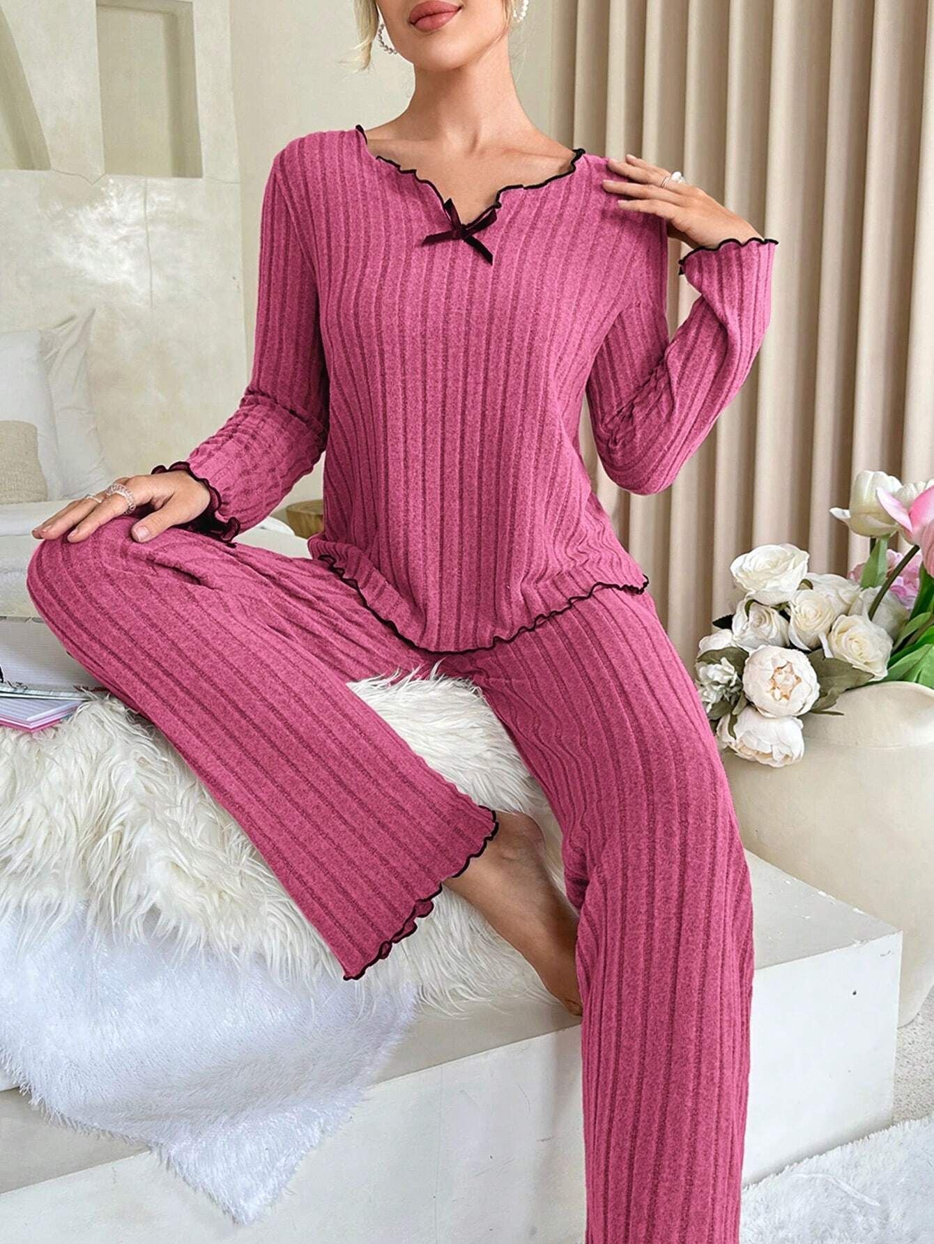 Ensemble pyjama à bordures