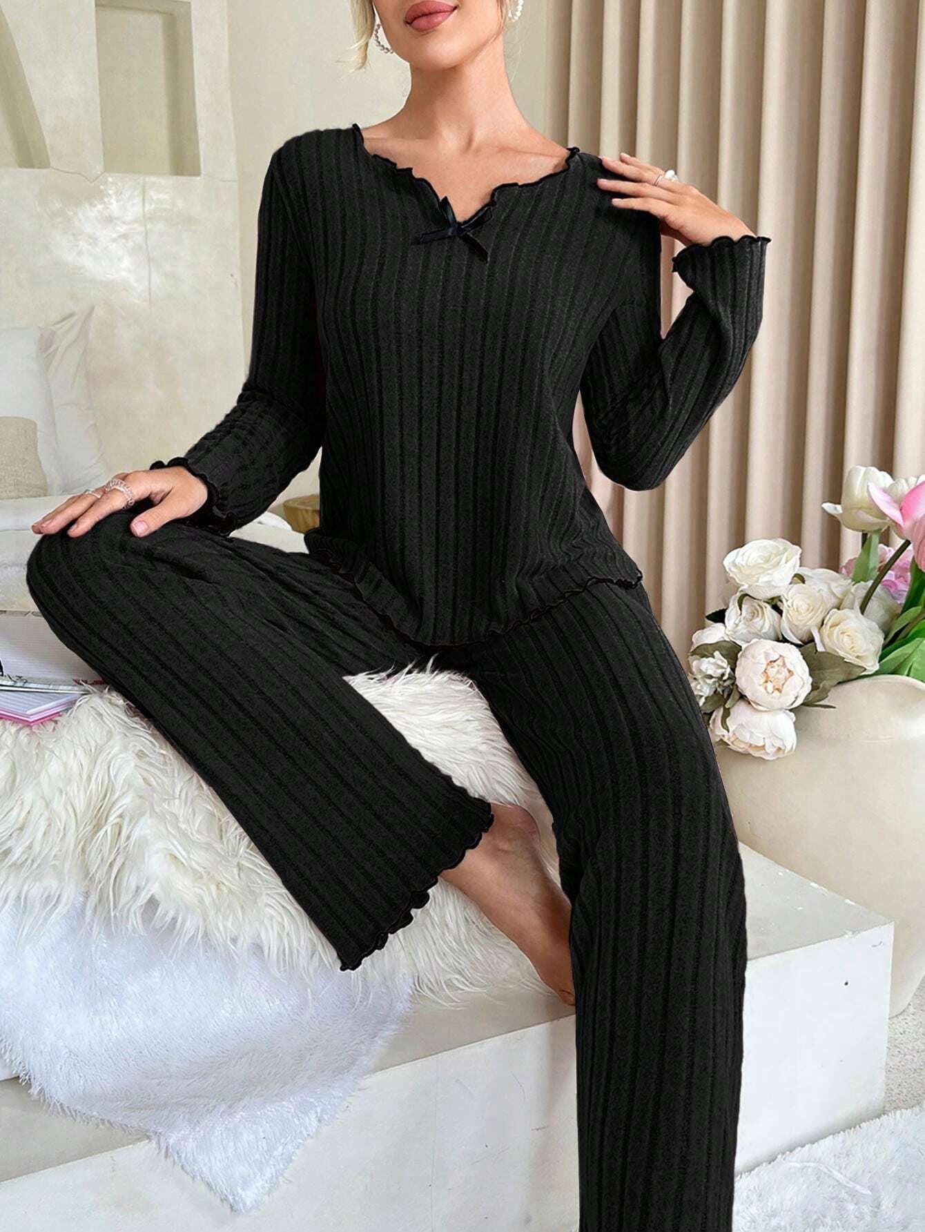 Ensemble pyjama à bordures