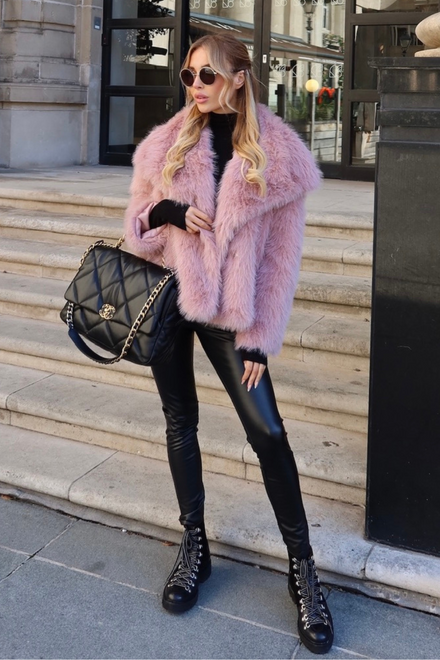 Short fur coat