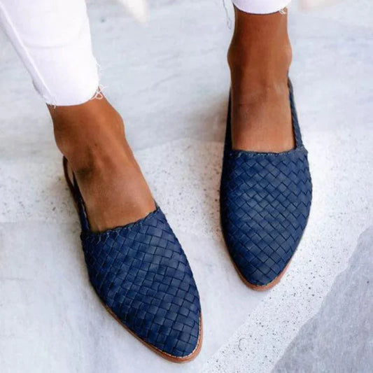 Chanel | Chaussures chic en cuir avec motif tressé