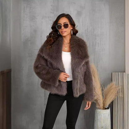 Short fur coat